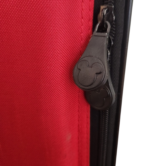 Walt Disney Vintage 1971 Roller Extending Handle Luggage Travel Bag - Picture 8 of 11